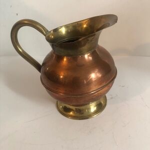Small vintage copper and brass  pitcher/ creamer . Made in Holland - used